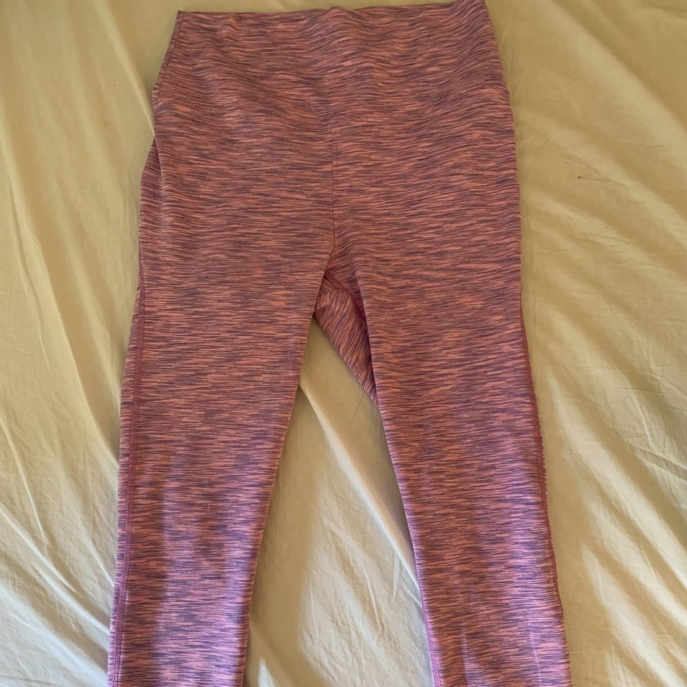 Outdoor Voices Flow 7/8 Legging in Hyacinth